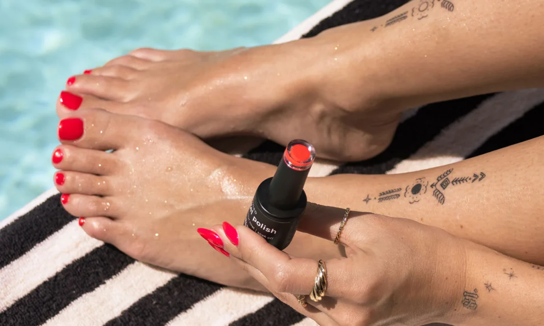 8 Top Tips to Nail a Perfect Gel Pedicure at Home